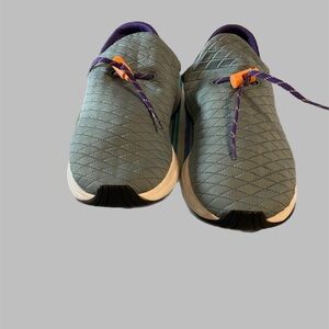 Columbia Gray and Purple Athletic Shoes